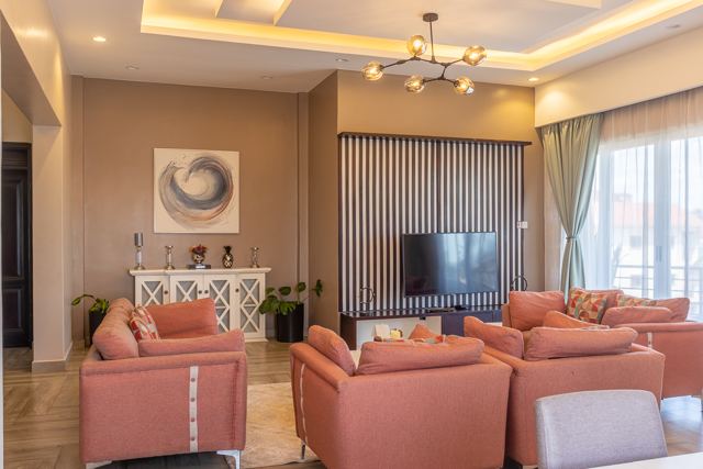 Family Residence — lounge