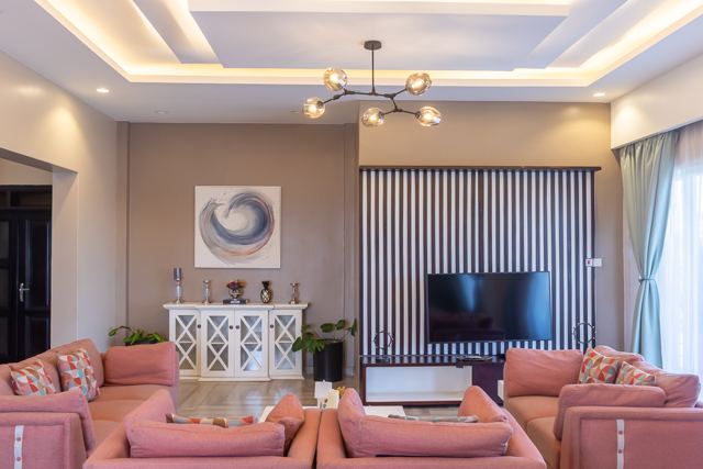 Family Residence — lounge